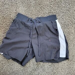 Black and white Tek Gear Athletic Shorts size small